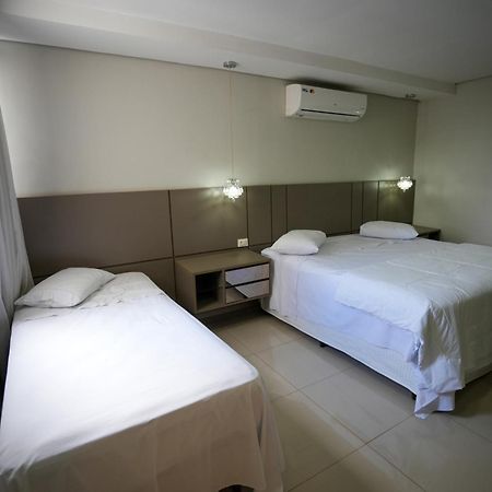 Foz Cobertura 3 Suites E Foz Apartamento 2 Suites 伊瓜苏 外观 照片